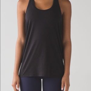 Lululemon Yogi Racerback Size 6 Black